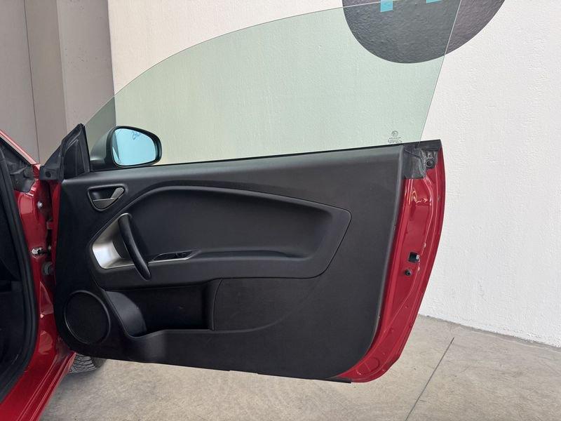 Alfa Romeo MiTo 1.4 Distinctive 78cv GPL NEOPATENTATI UNIPROPRIETARIO