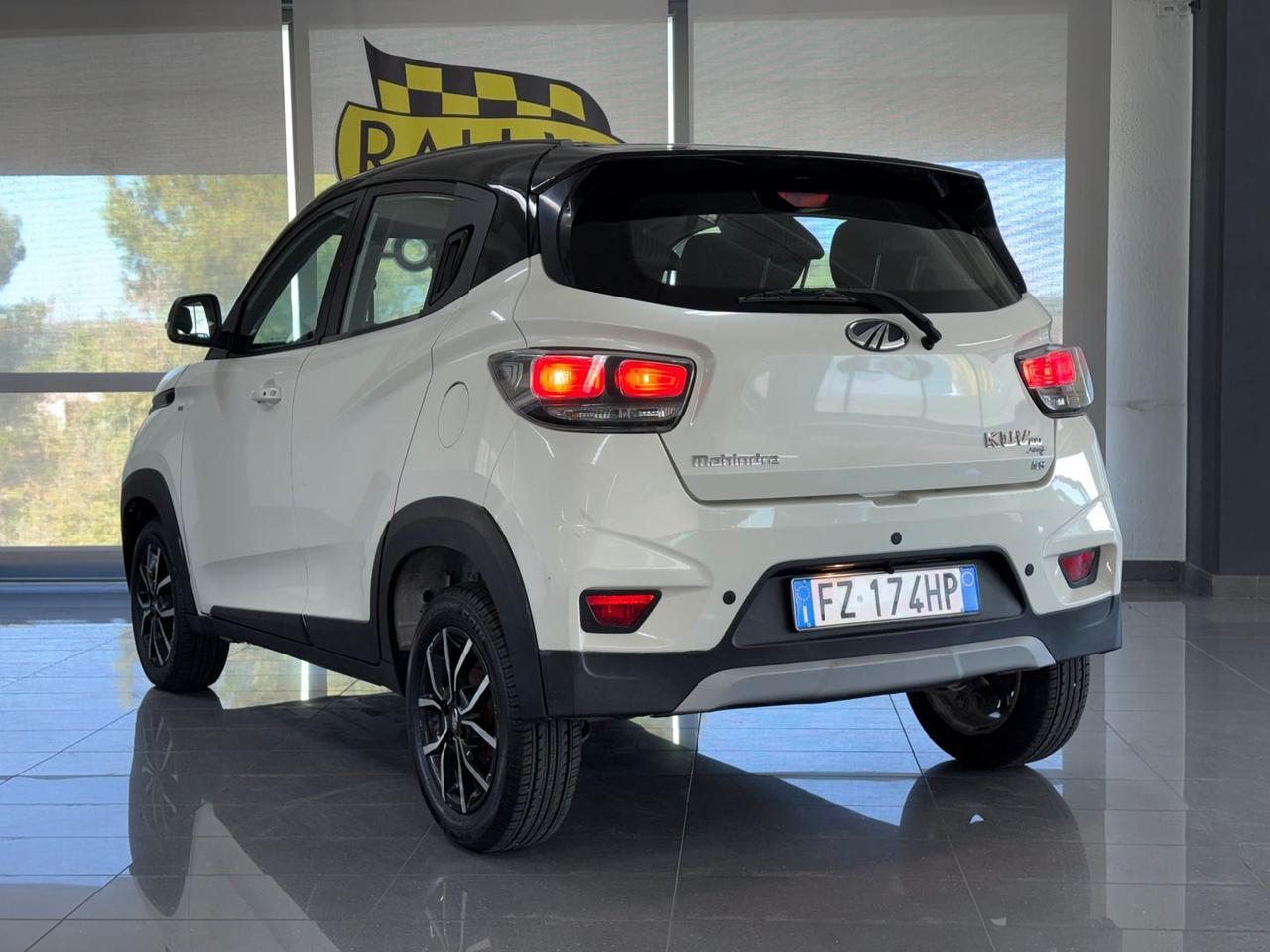 Mahindra KUV100 K6+ 1.2 VVT #6992