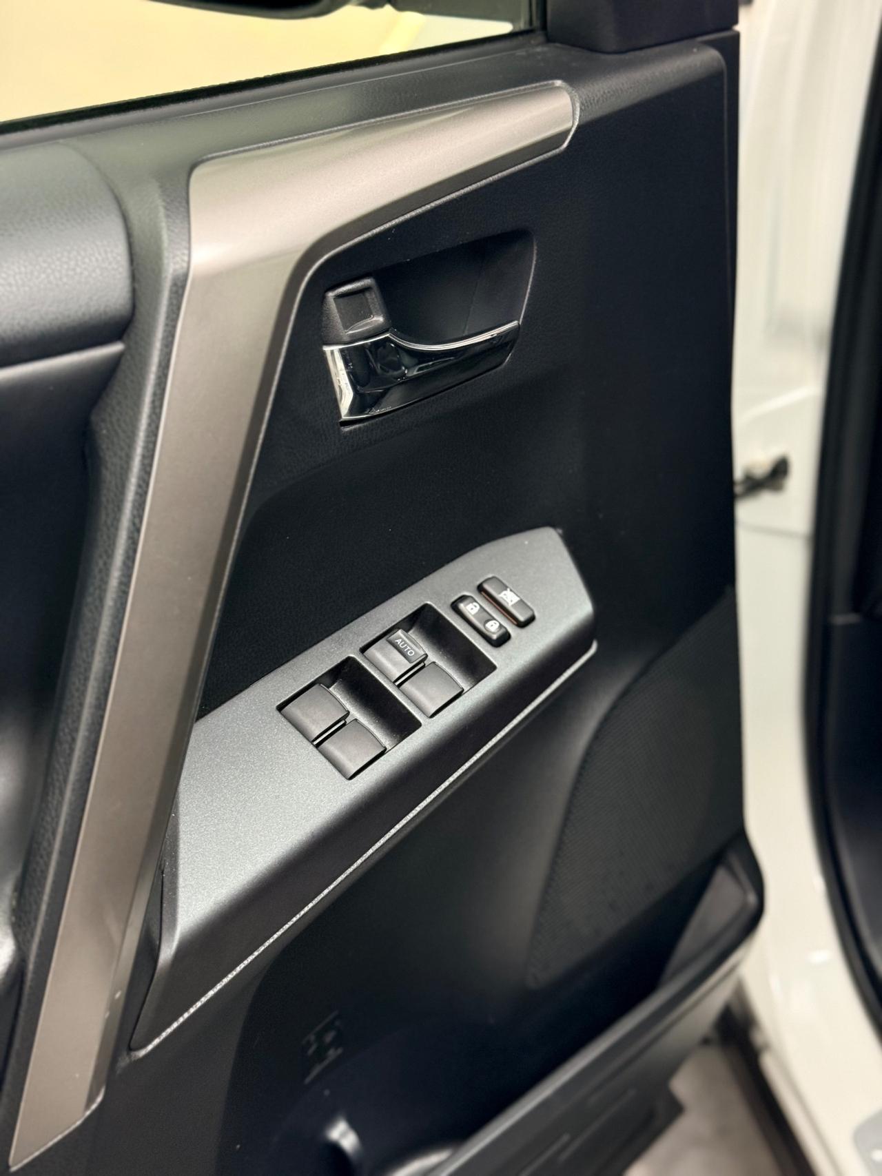 Toyota RAV 4 RAV4 2.5 Hybrid 4WD Exclusive 11/2017 EURO 6B