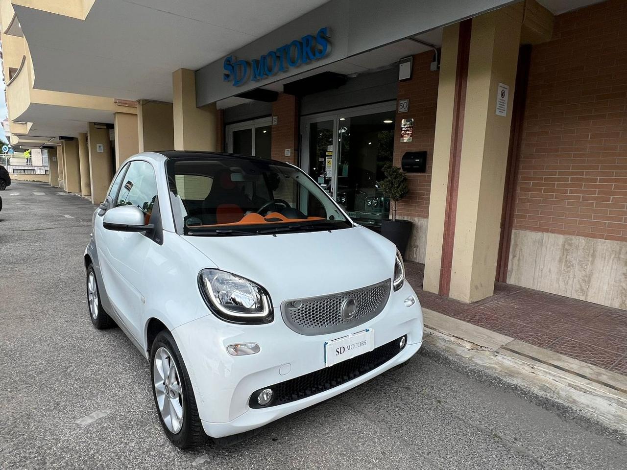Smart fortwo coupe Fortwo 1.0 Passion 71cv twinamic *Promo SD 2026*