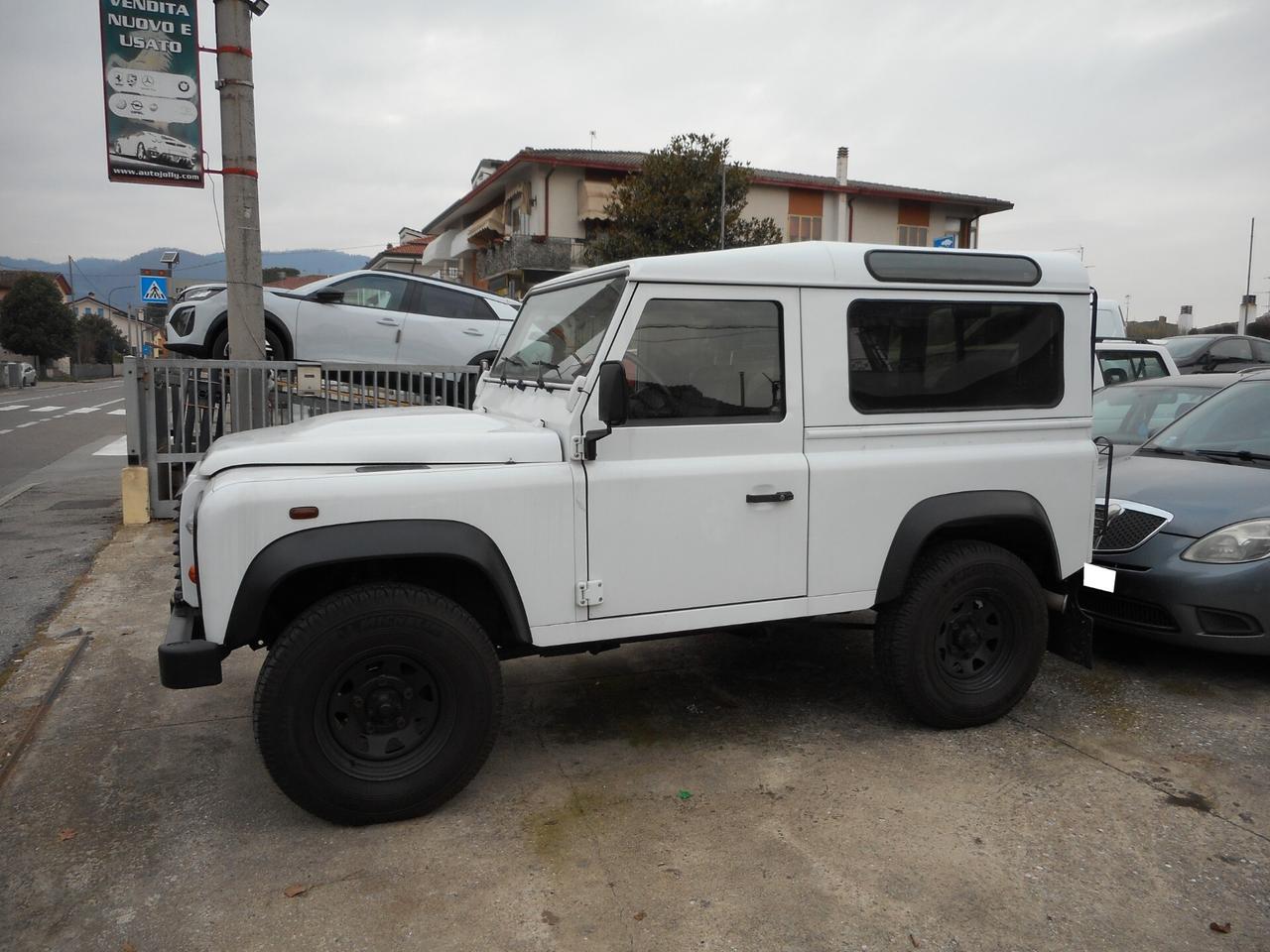 Land Rover Defender 2.2 TD4