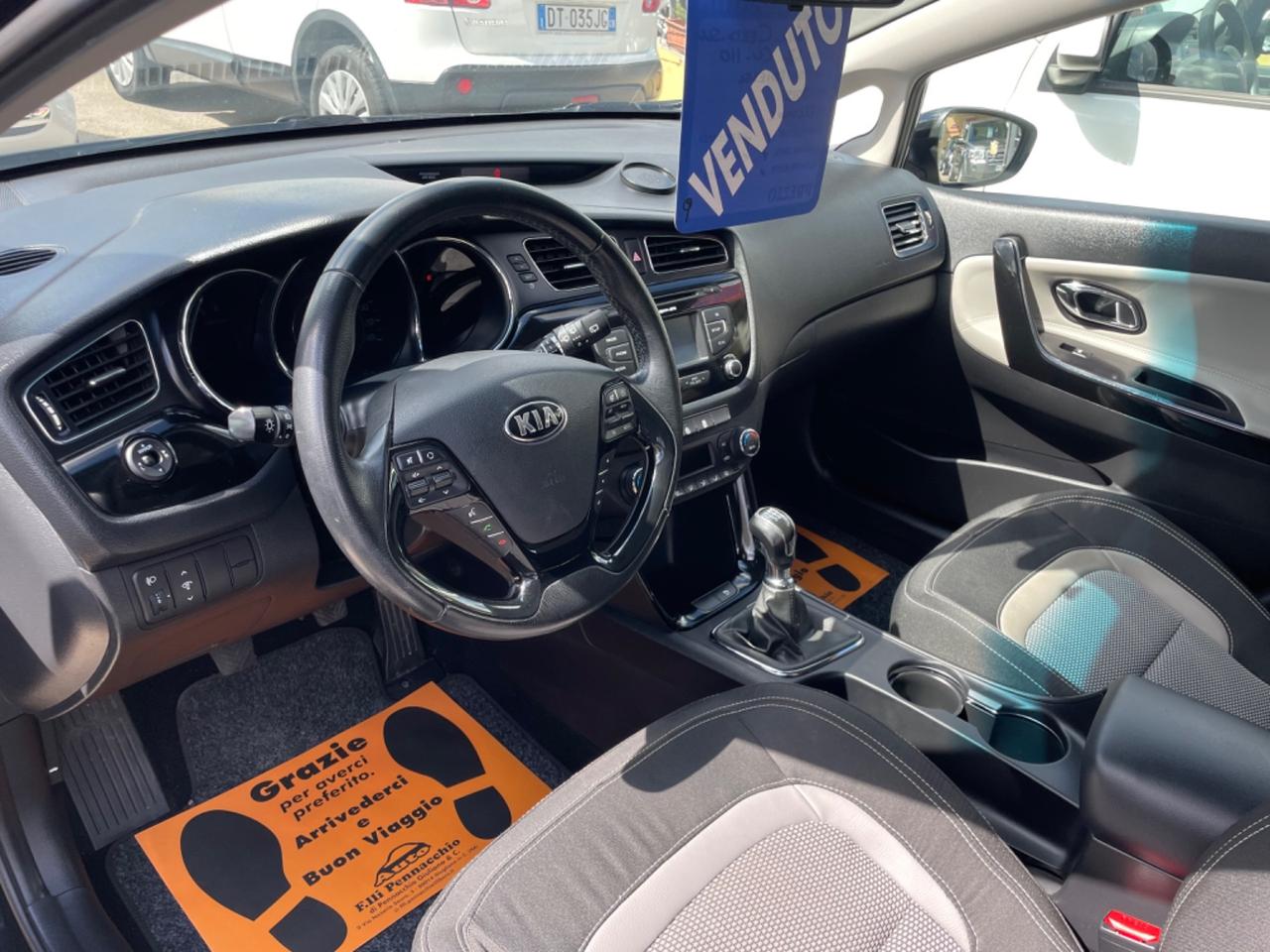 KIA CEED 1.6 DIESEL 110 (CV) 2015
