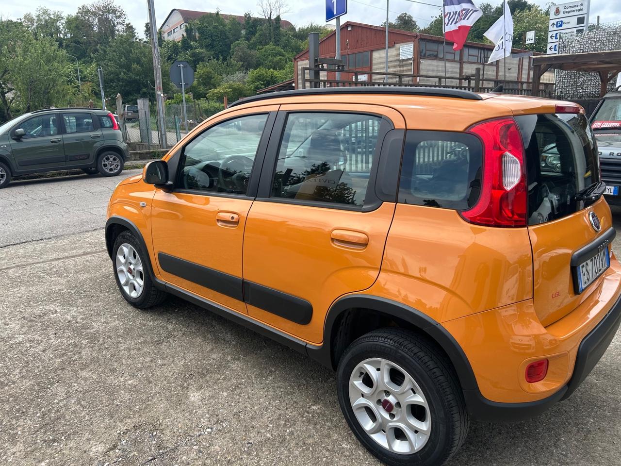Fiat Panda 0.9 TwinAir Turbo Natural Power Trekking