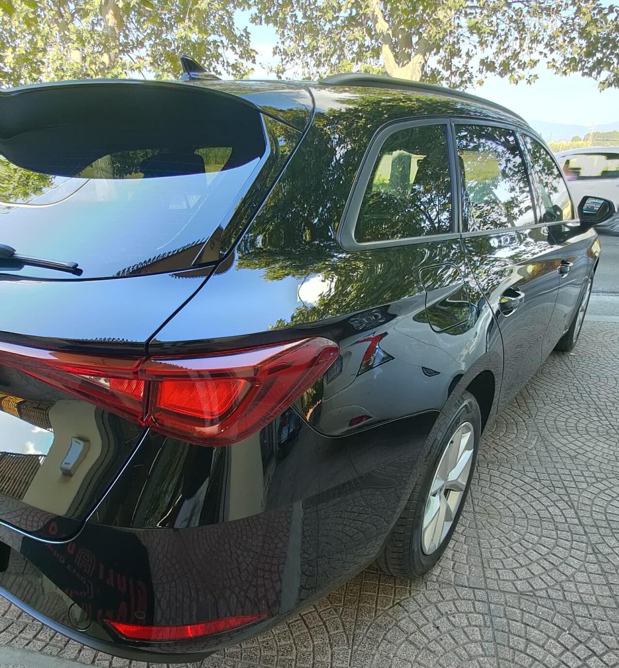Seat Leon Sportstourer 2.0 TDI Business 2023