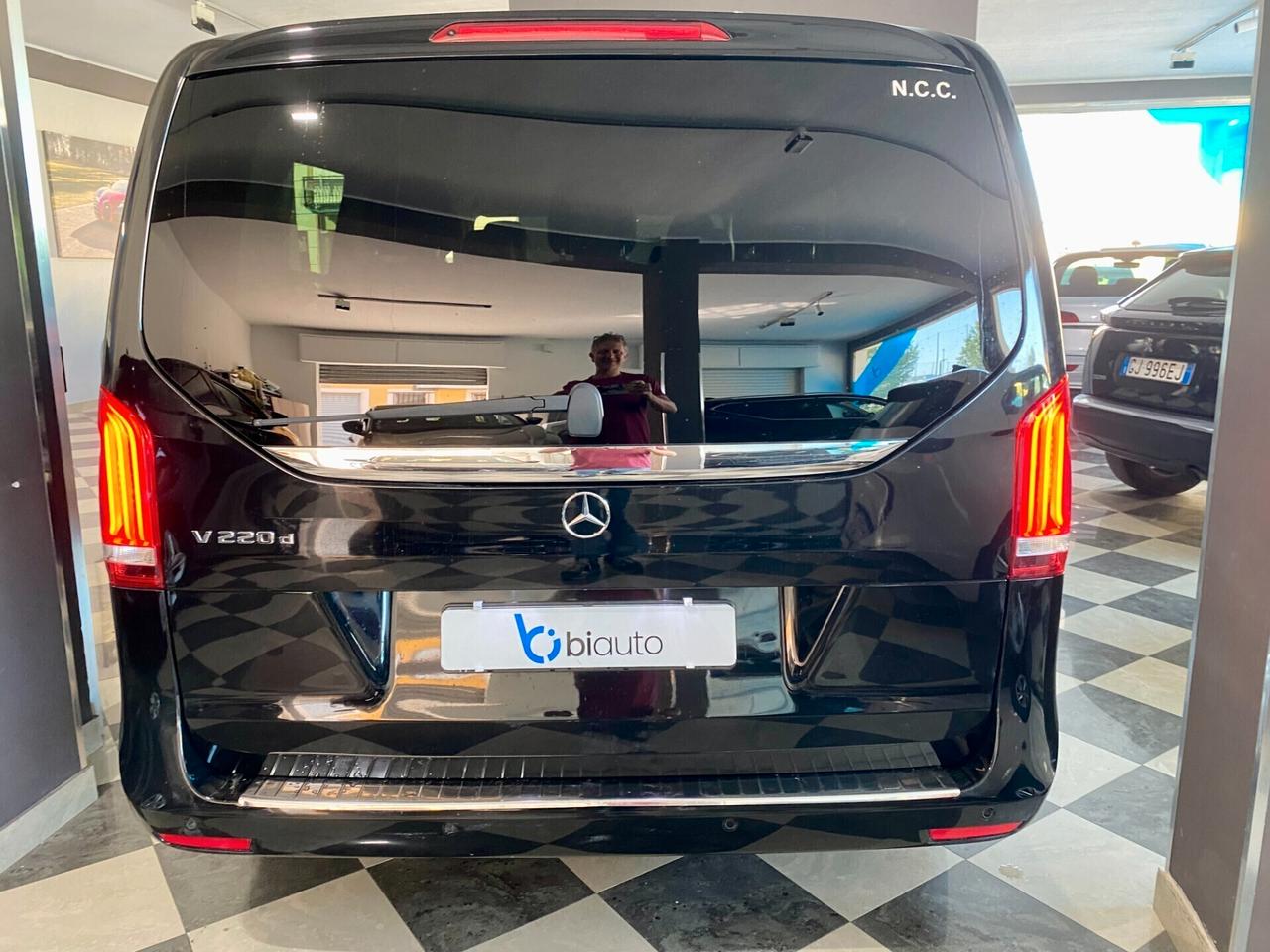 Mercedes-benz V 220 d Premium Long-2020