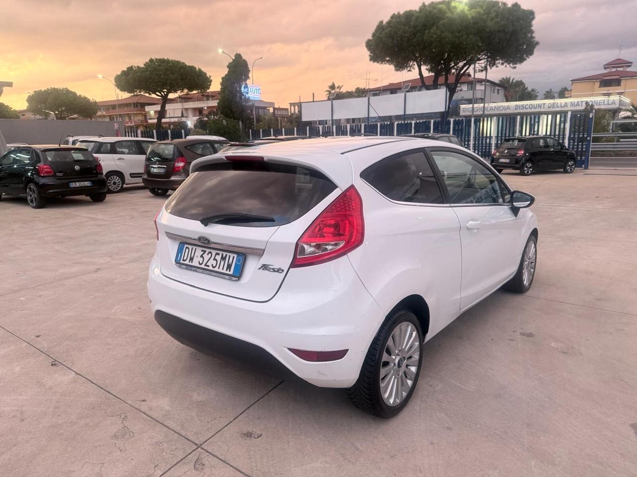 Ford Fiesta Fiesta+ 1.4 3 porte Bz.- GPL