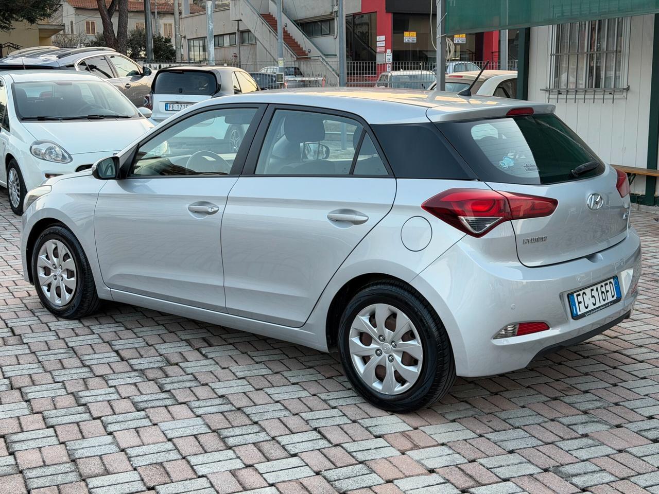Hyundai i20 1.2 84 CV (GPL) 5 porte Classic