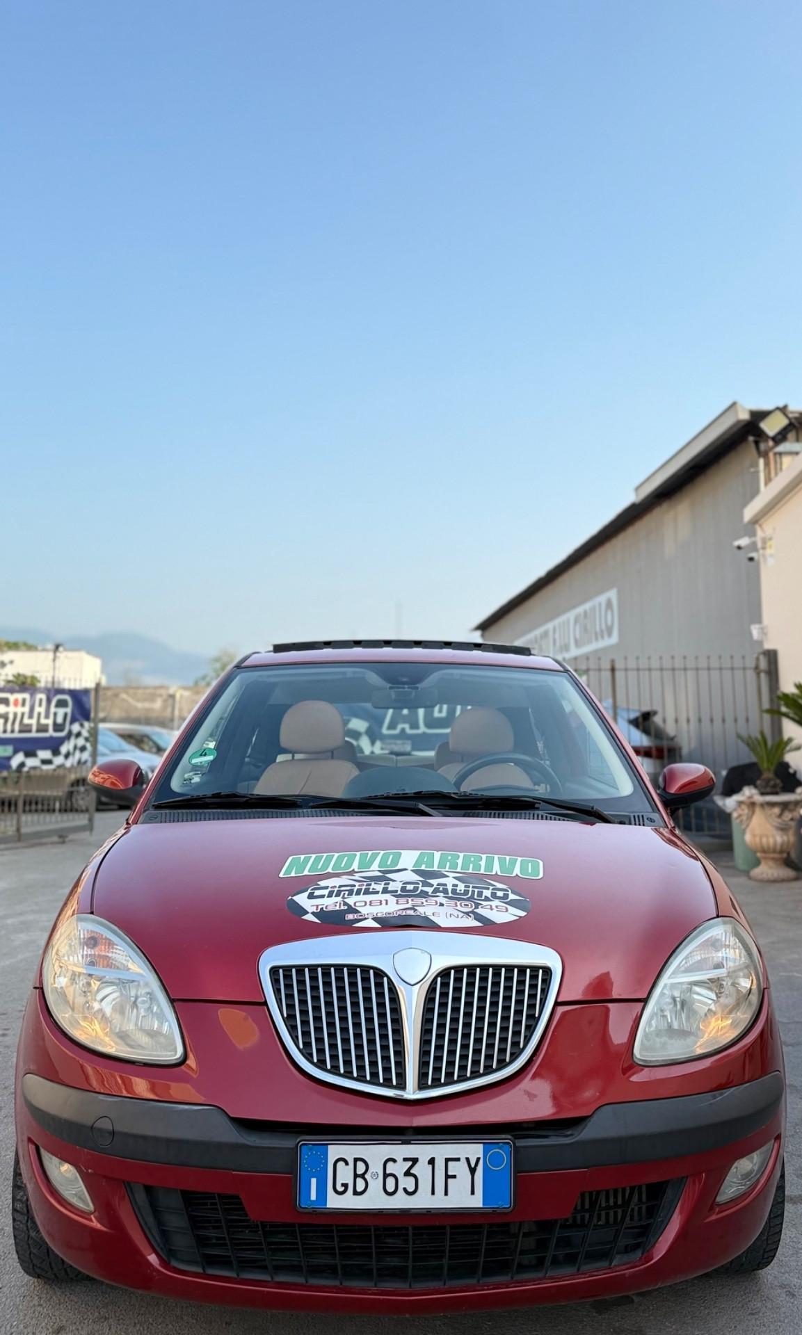 Lancia Ypsilon 1.3 Diesel Automatica 69 Cv