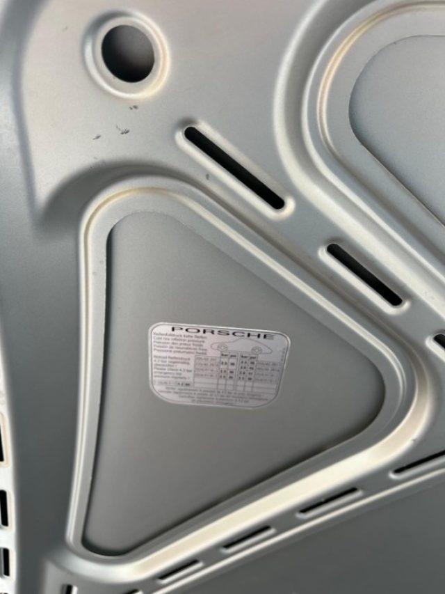 PORSCHE 996 Coupe 3.4 300CV MANUALE TETTO APRIBILE ASI