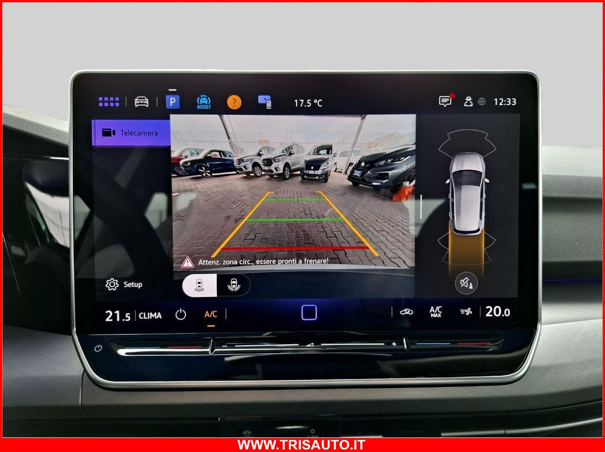 VOLKSWAGEN Golf 2.0 Tdi Life NEOPATENTATI (FULL LED+NAVI)