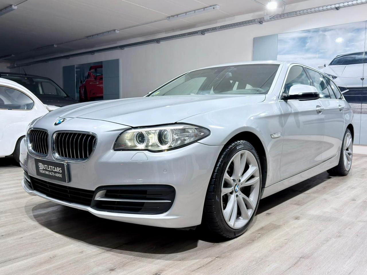 BMW 520d TOURING 190CV AUTO TETTO/PELLE