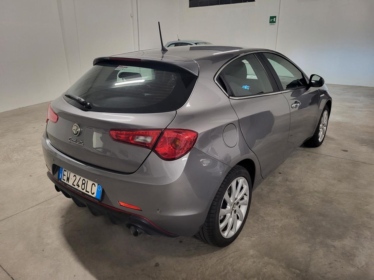 Alfa Romeo Giulietta 1.4 Turbo MultiAir Distinctive