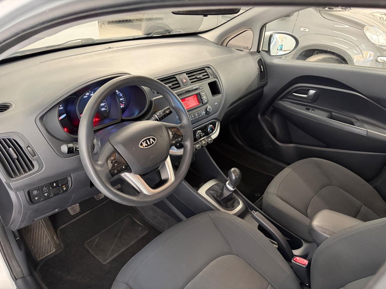 Kia Rio 1.1 CRDi WGT 5p. EX 6 marce