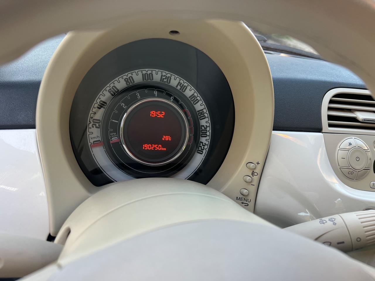 Fiat 500 1.2 benzina 69cv Lounge 2014