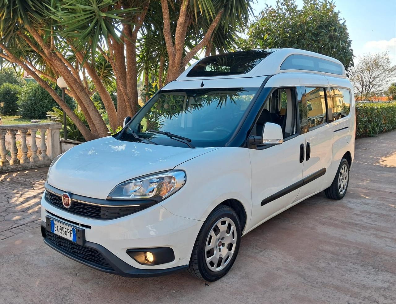 Doblò 1.6 XL 6 posti TRASPORTO DISABILI PEDANA ELETTROIDRAULICA