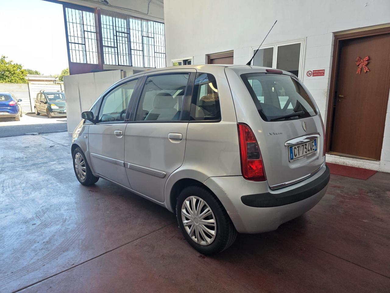 Lancia MUSA 1.4 16V Oro NEOPAT