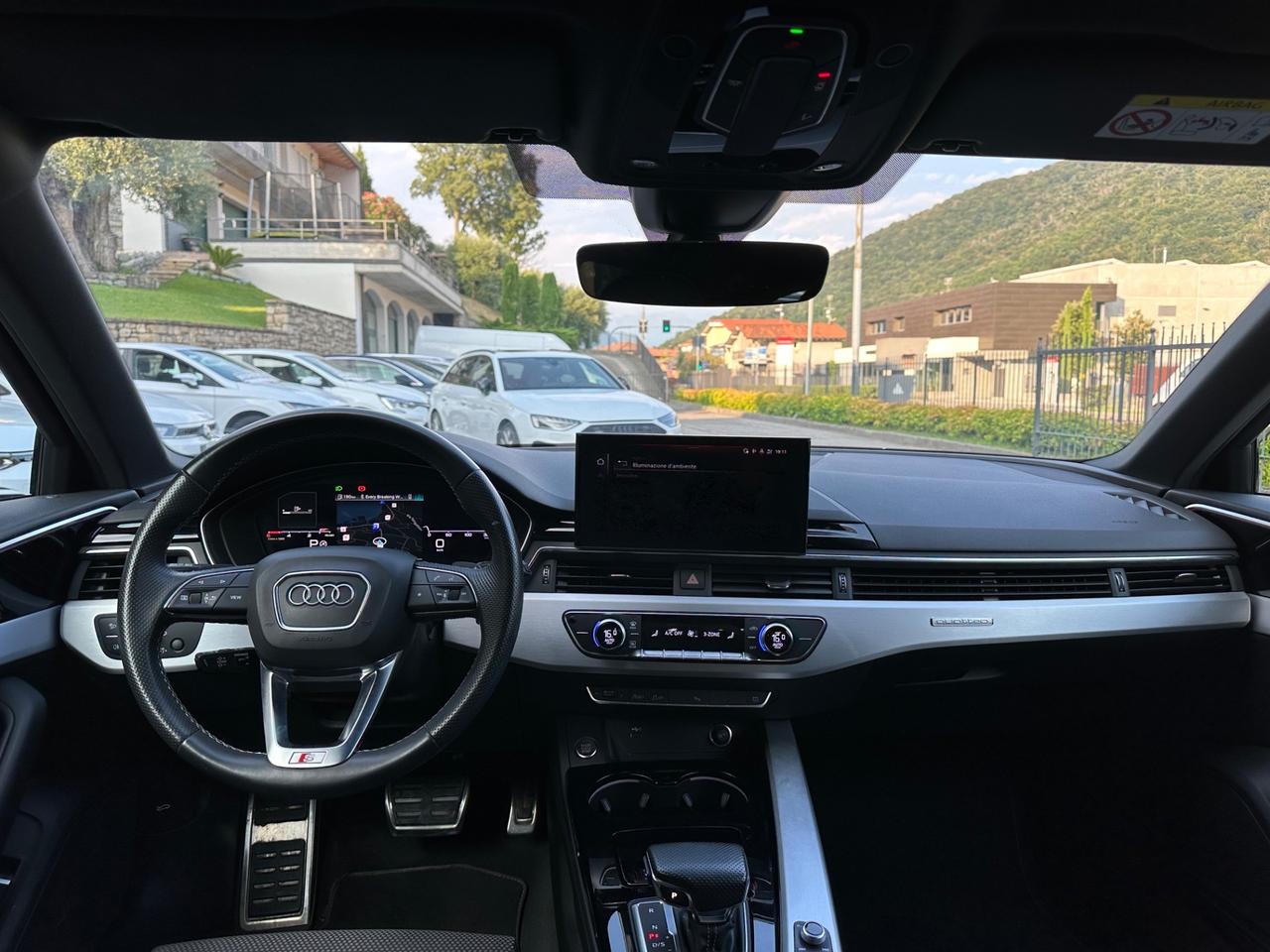 Audi A4 Avant 40 TDI S tronic line edition