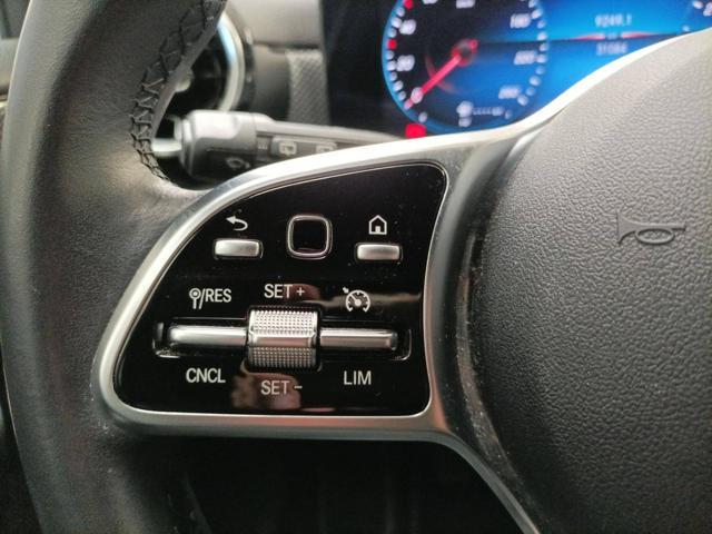 MERCEDES-BENZ A 160 Sport
