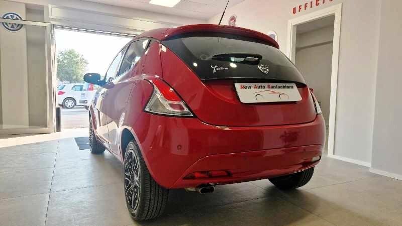 Lancia Ypsilon 1.2 69 CV Ecochic GPL Gold MY19
