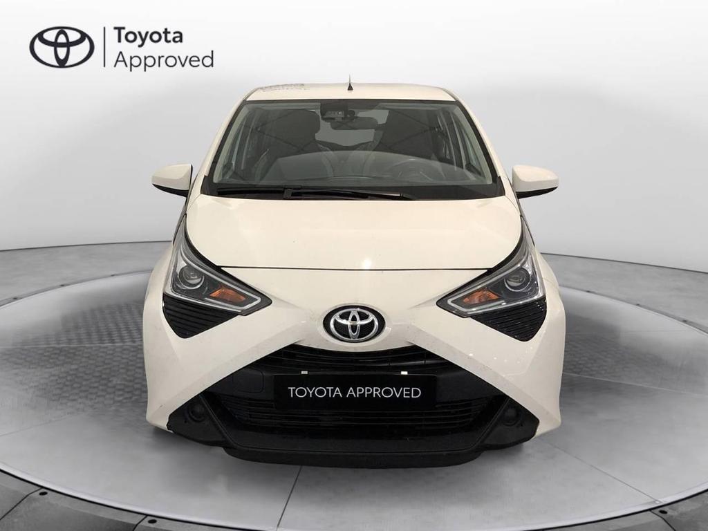 Toyota Aygo 5 Porte 1.0 VVT-i x-play