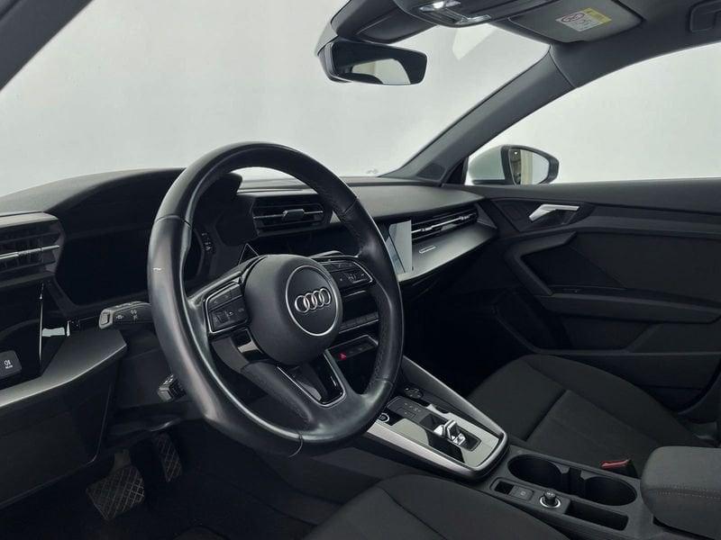 Audi A3 A3 SPB 30 g-tron S tronic S line edition