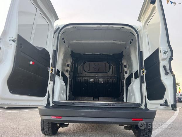 FIAT Doblo 2.0 MJT PC-TN Cargo Lamierato E5+