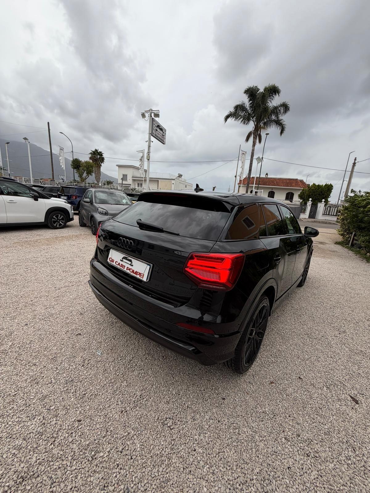Audi Q2 35 TDI quattro S tronic Identity Black
