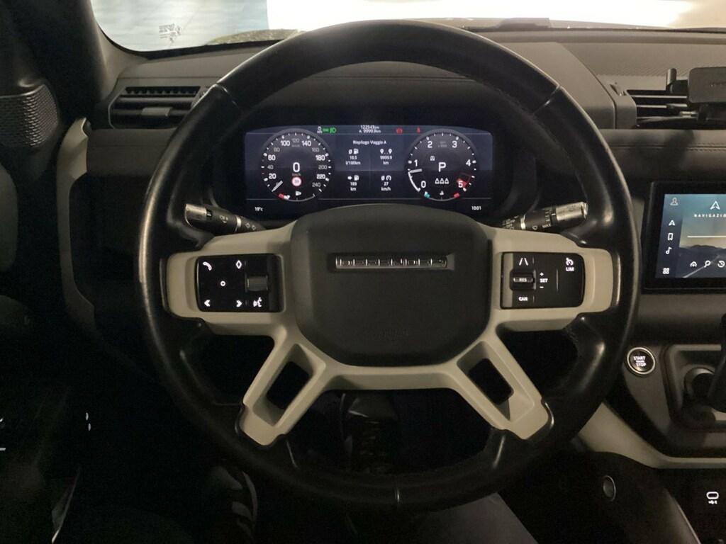 Land Rover Defender 90 3.0 I6 MHEV X-Dynamic S AWD Auto
