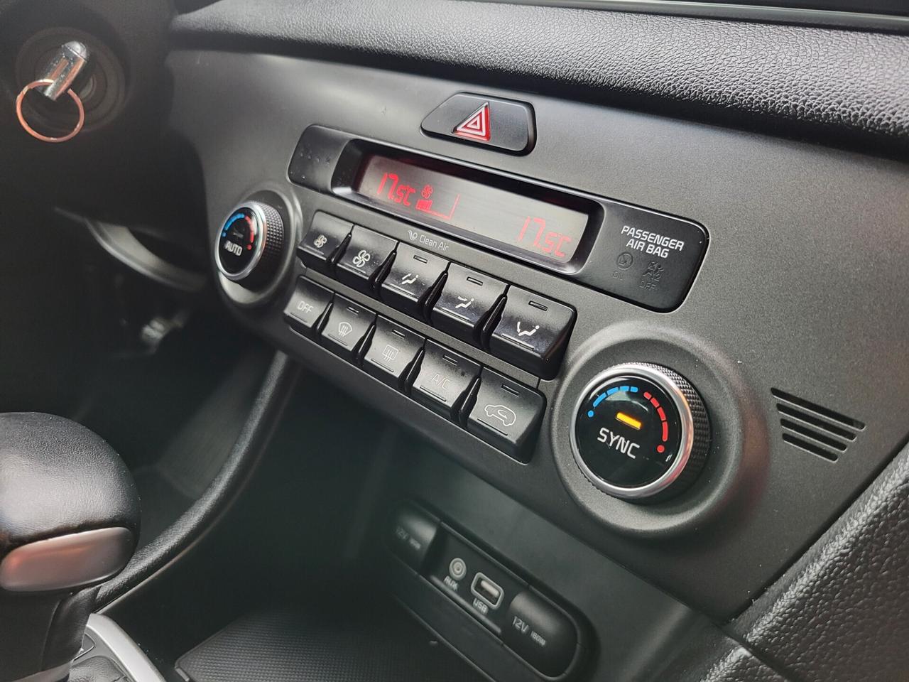 Kia Sportage 1.7 CRDI 141 CV DCT7 2WD Business Class