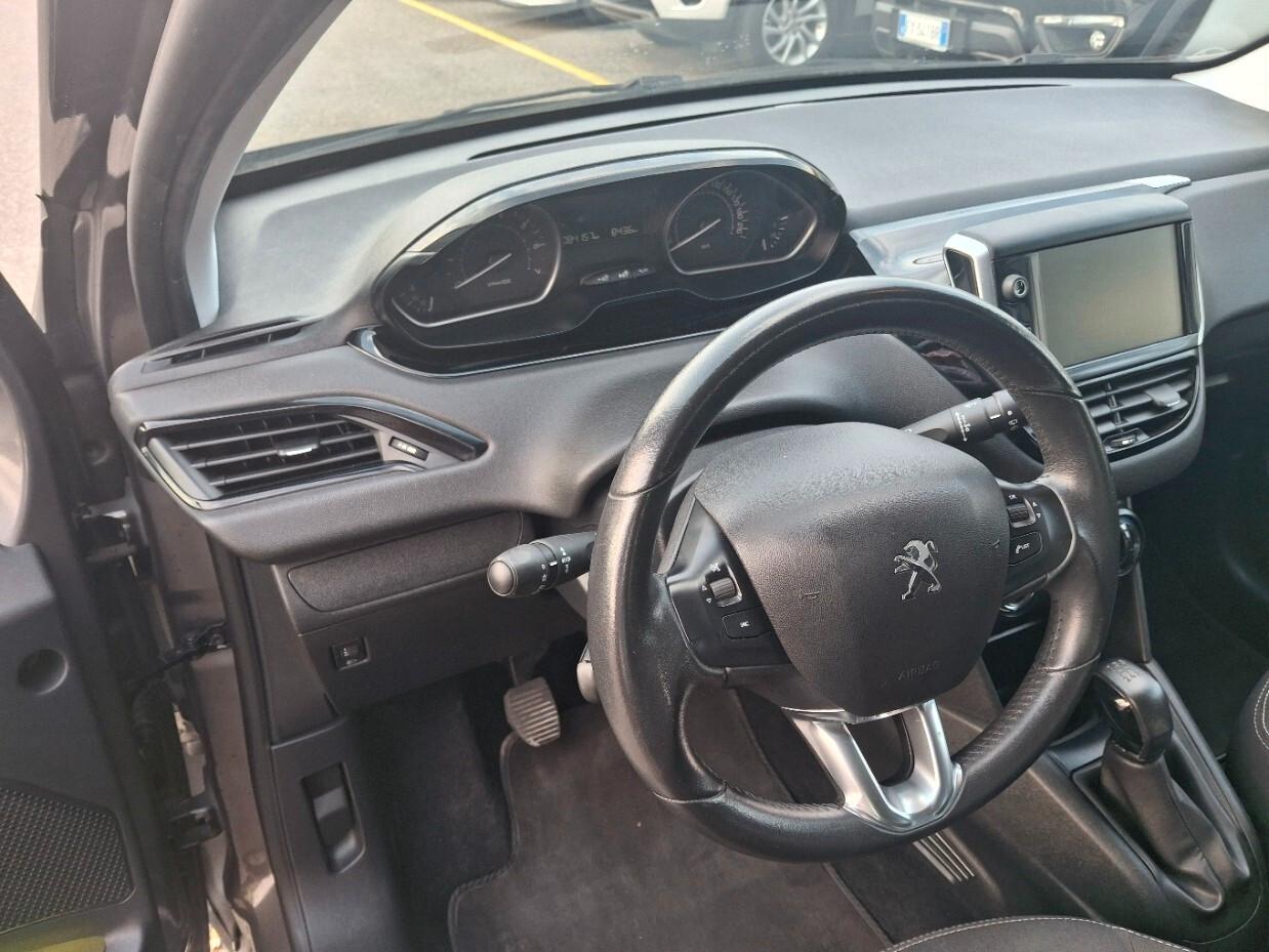 Peugeot 208 PureTech 82 5 porte Allure