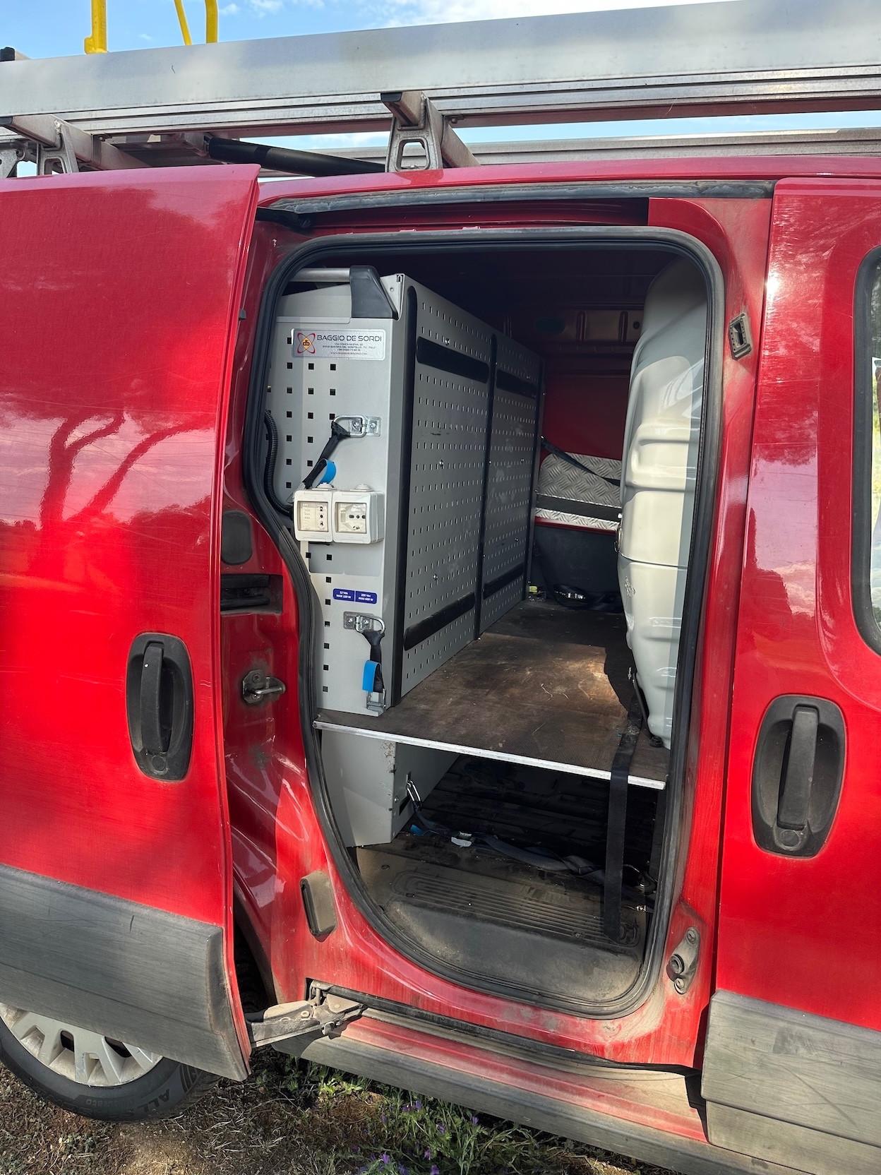 Fiat Fiorino 1.3 MULTIJET ADVENTURE