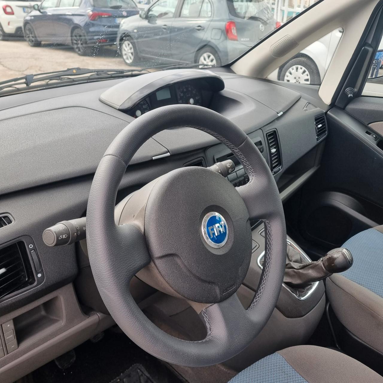 Fiat Idea 1.3 Multijet 16V 70 CV BlackEnergy