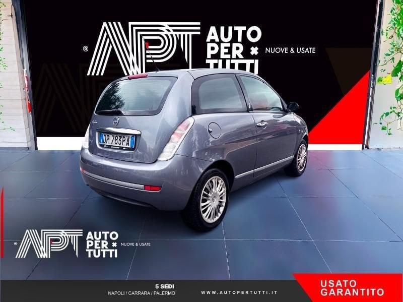 Lancia Ypsilon Ypsilon 1.2 8v New Oro (oro)