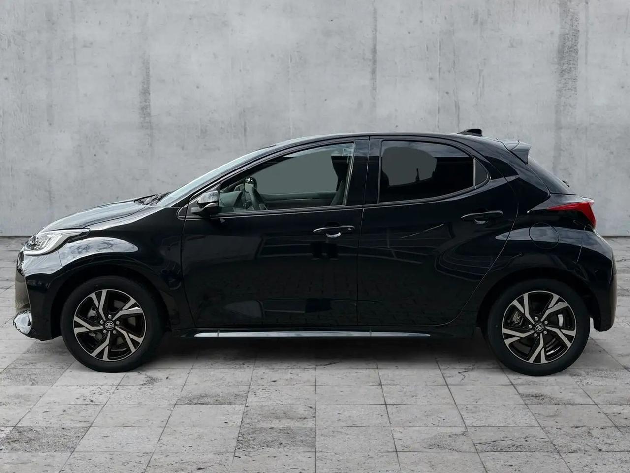 Toyota Yaris 1.5 hev icon teamplayer *sed.risc*vol.risc*