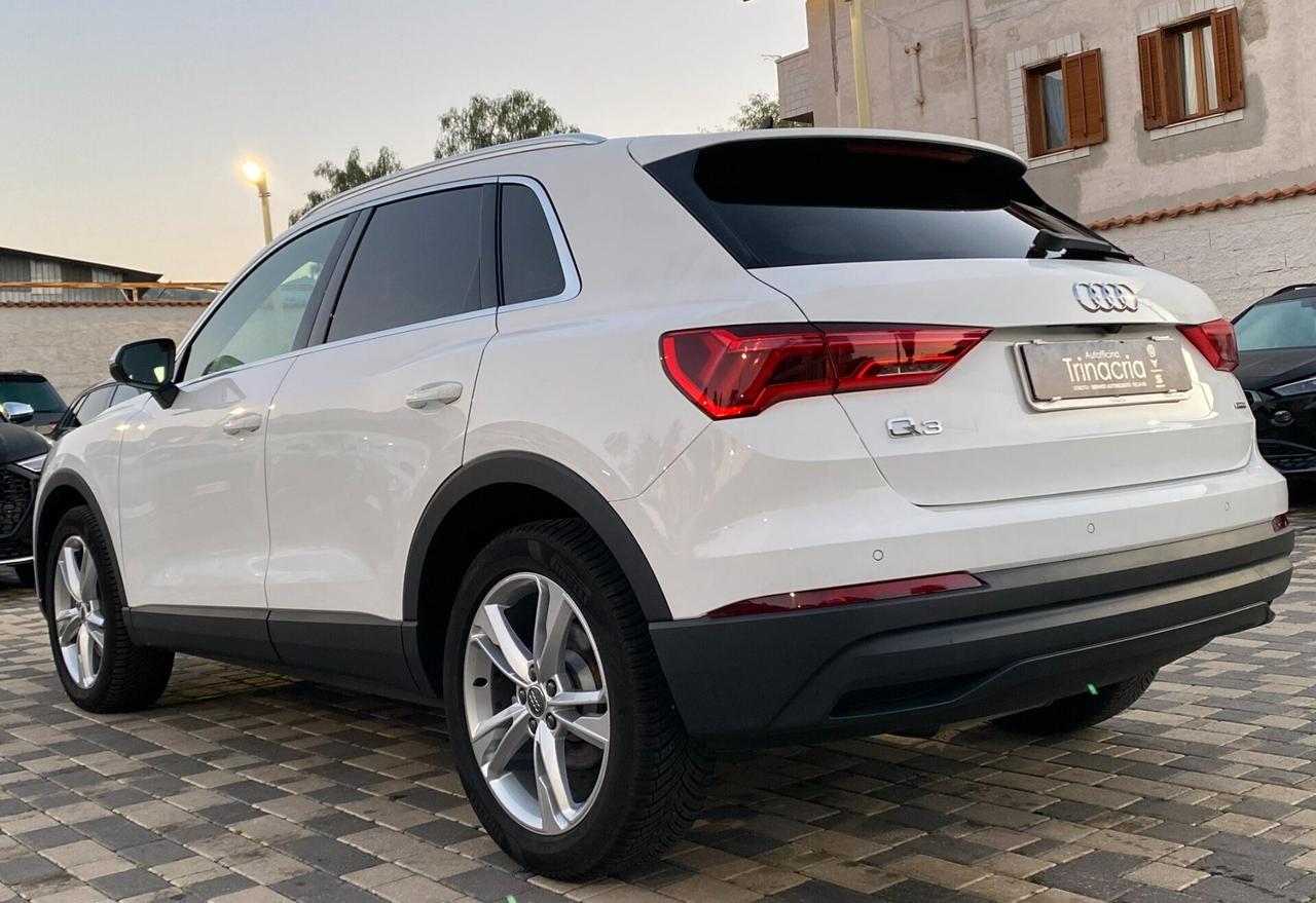 Audi Q3 Business 2.0 TDI 190CV s-tronic quattro 40