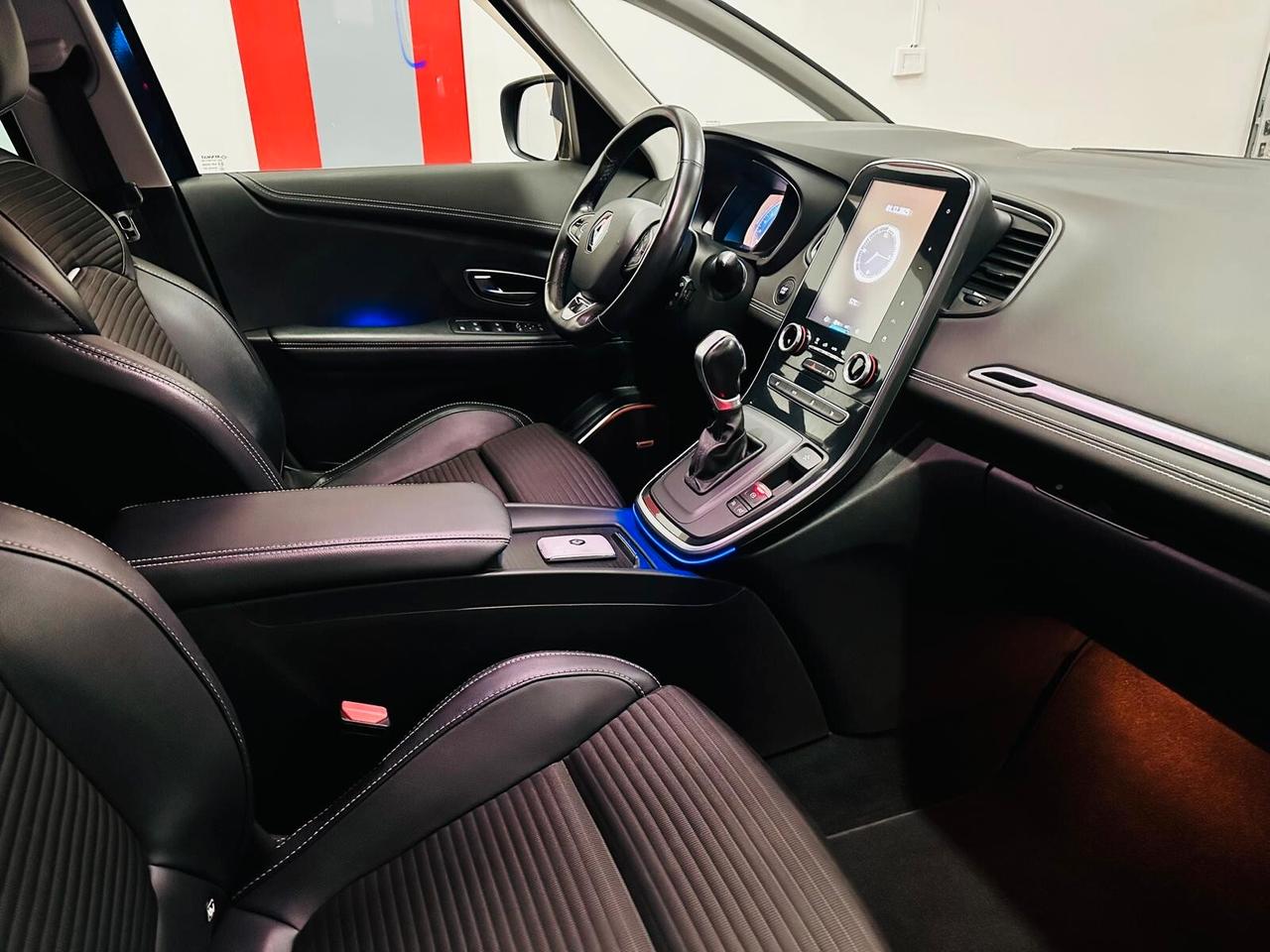 Renault Grand Scenic dCi 110 CV EDC Energy Intens BOSE Edition