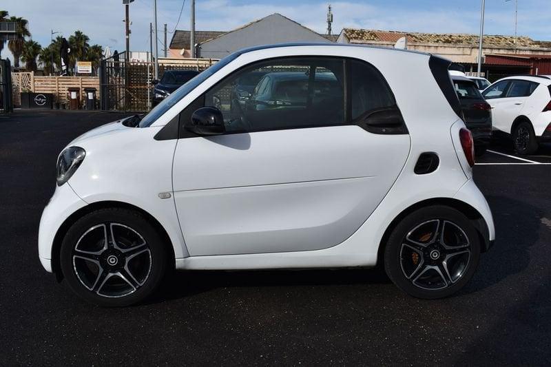 smart fortwo fortwo 90 0.9 Turbo twinamic Passion