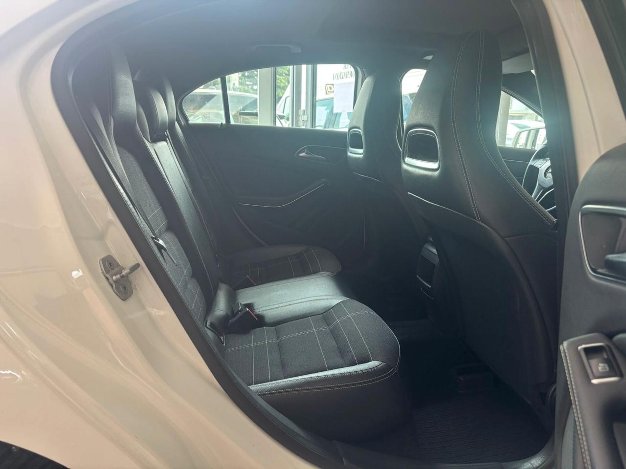 Mercedes-benz A 180 SPORT 2013 - 1.8 109 CV Automatic