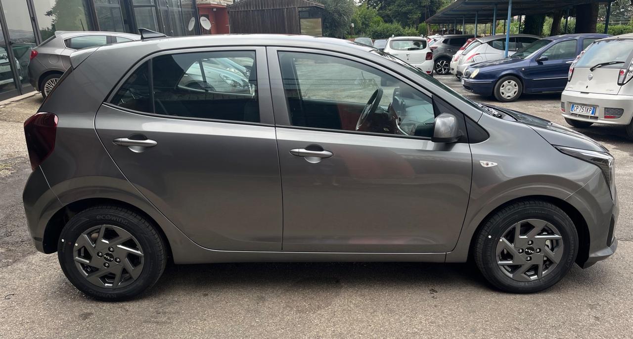 Kia Picanto 1.0 12V 5 porte Urban-nuova-