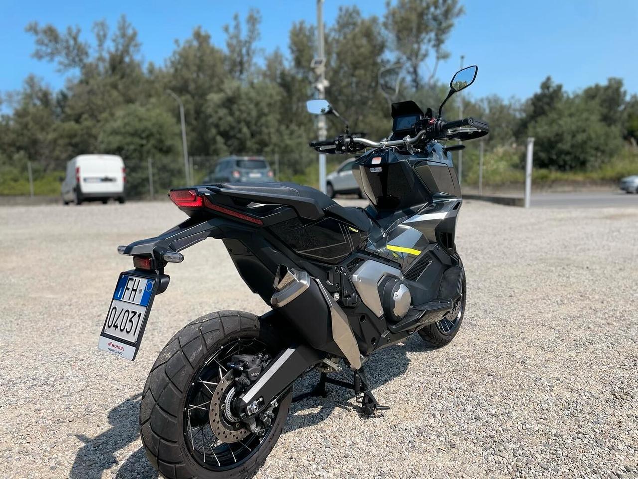 Honda X-ADV 750 Special Edition