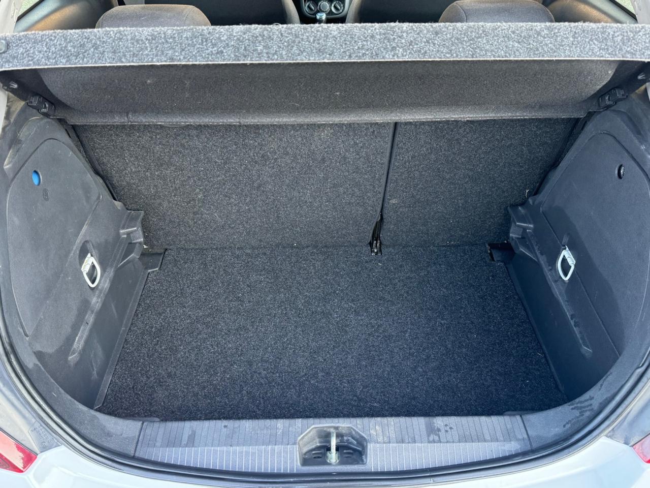 Opel Corsa 1.2 85CV 3 porte GPL-TECH b-color OK Neopatentati