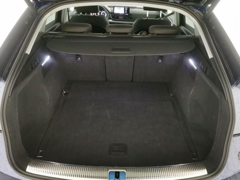 Audi Q5 Sportback 40 2.0 tdi mhev 12V S line quattro s-tronic