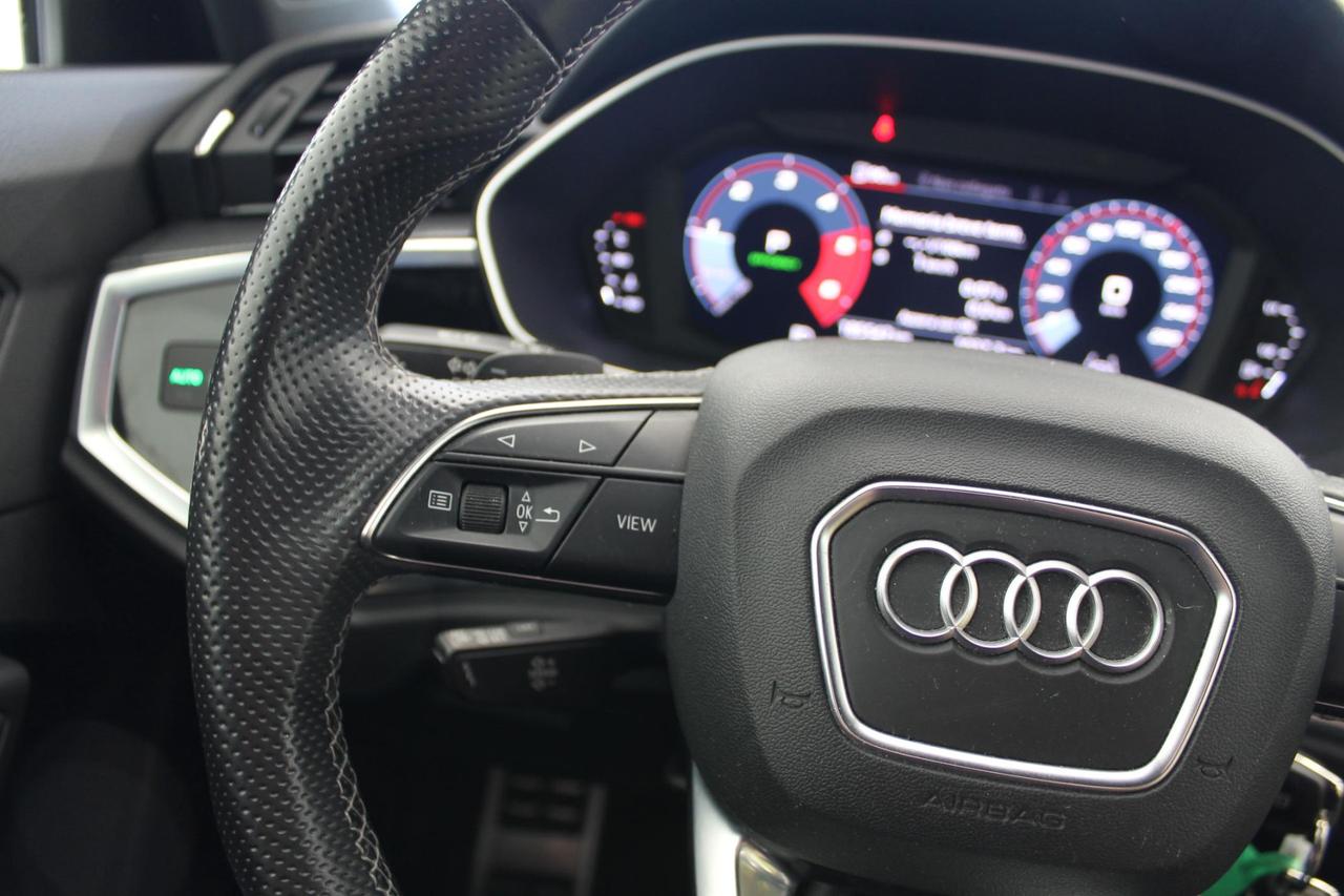Audi Q3 Sportback 2.0 tdi S line Edition S-Tronic