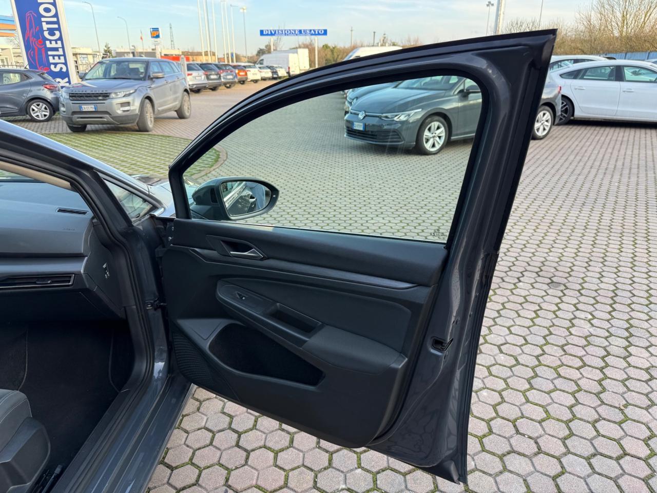 Volkswagen Golf 1.5 TGI DSG Style