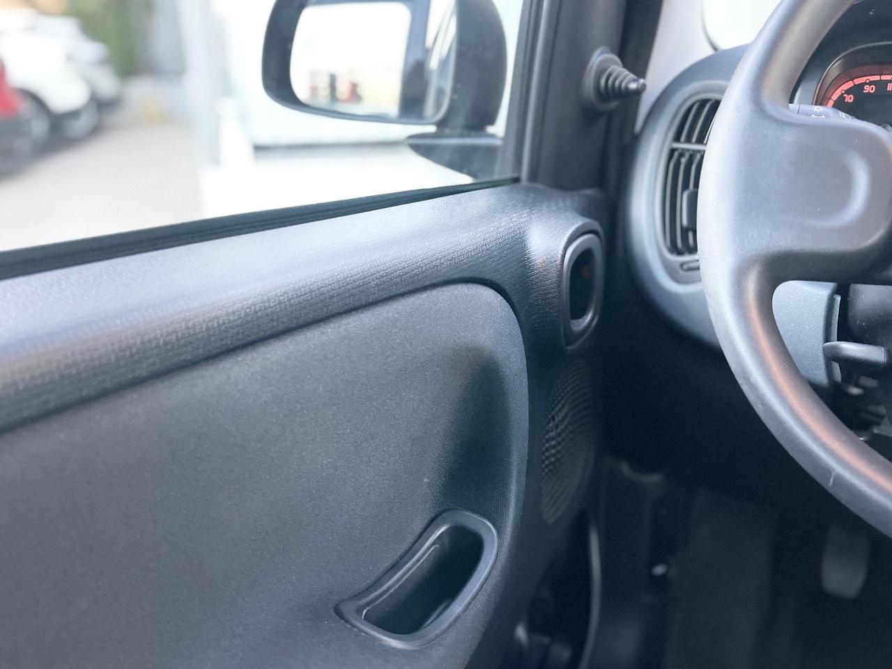 Fiat Panda 1.0 Hybrid 70CV E6 Neo - 2023