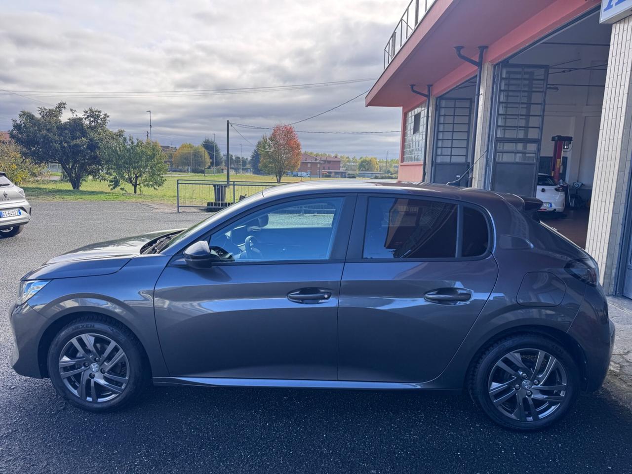 Peugeot 208 1.2 Active