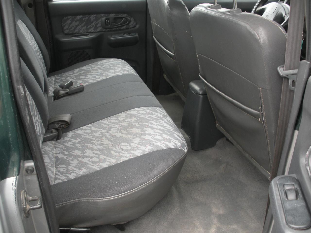 Mitsubishi L200 2.5 TDI 4WD Double Cab Pick-up GLS