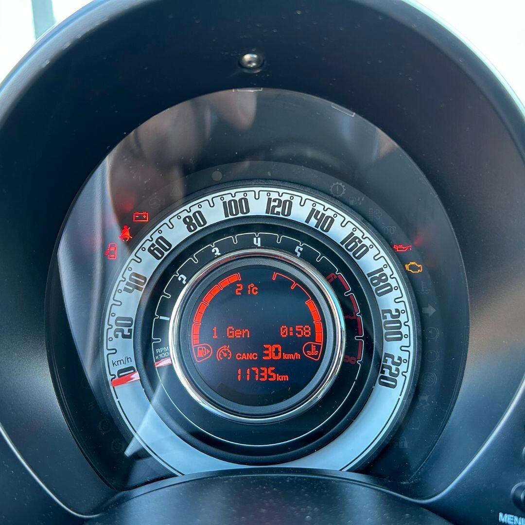 Fiat 500 1.2 Lounge **soli 11.700km!!**