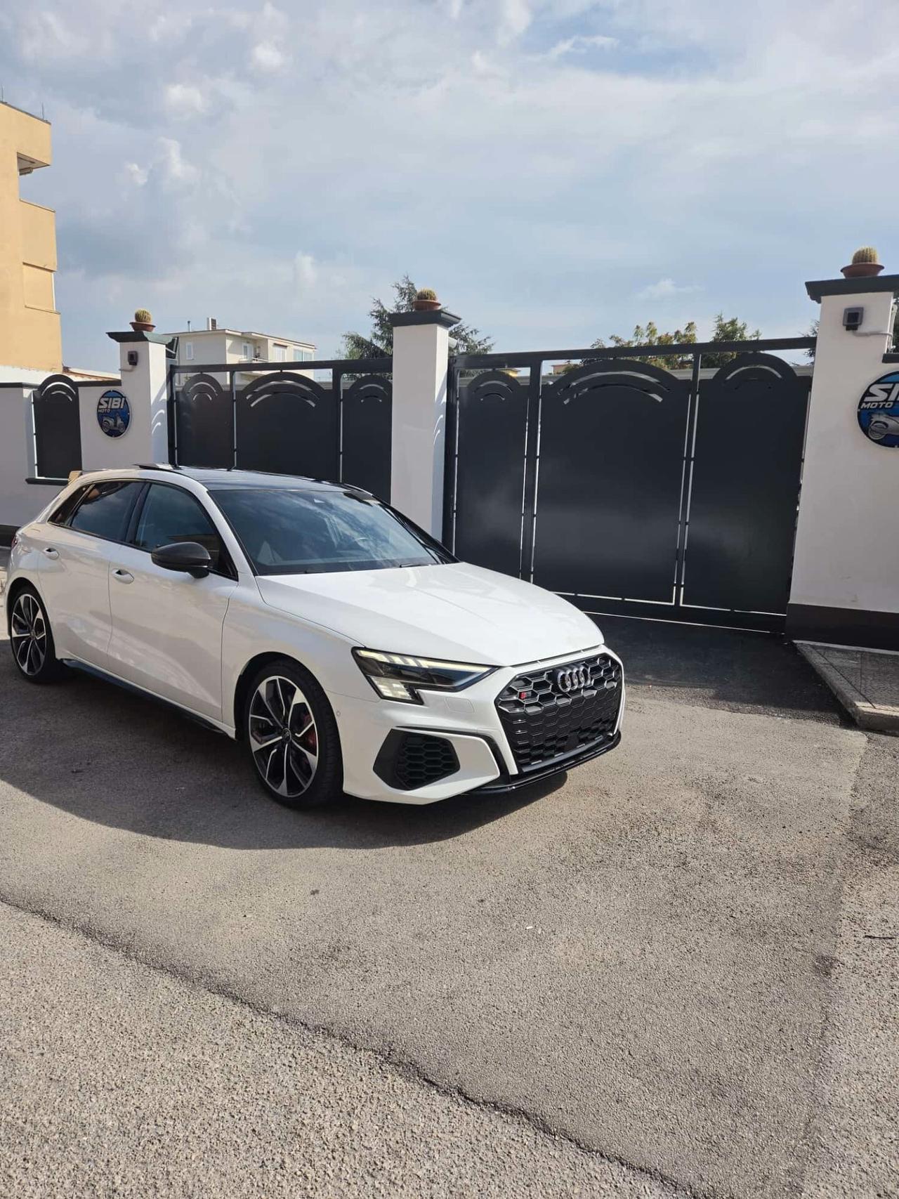 Audi A3 S3 Sedan TFSI quattro S tronic sport attitude