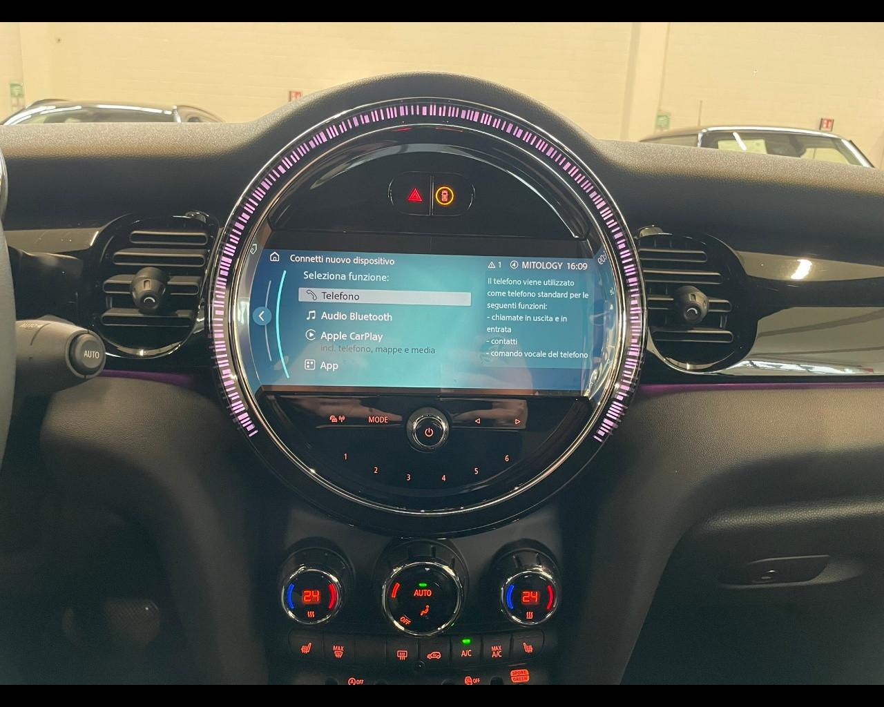 MINI Mini Cabrio (F57) - Mini 1.5 Cooper Classic Cabrio